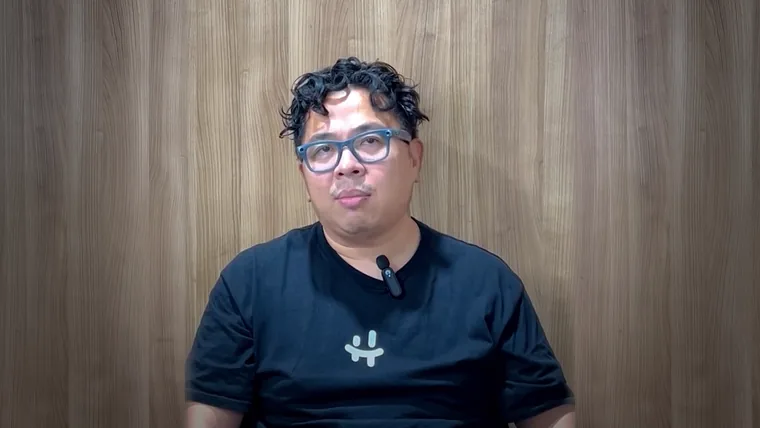 DeepSeek, explained — mulyono